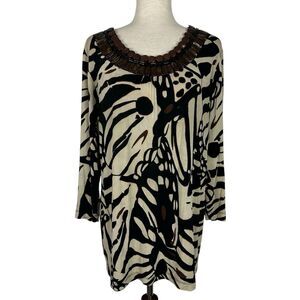 Chicos Travelers Top Women Size 2 Large Animal Print Beaded Neckline Slinky Knit
